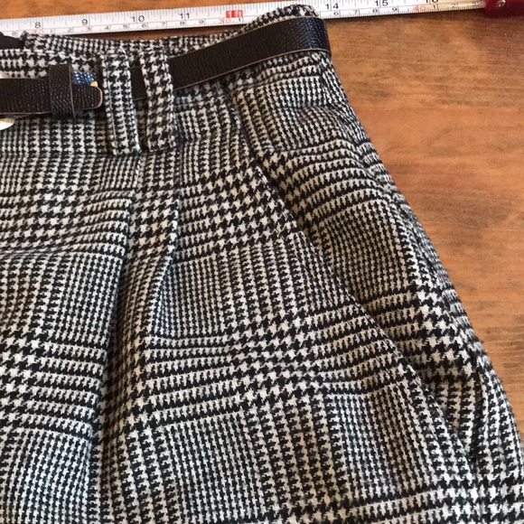 Peabody House Short double breasted blazer an Pencil skirt with belt size 9/10. - Picture 10 of 14